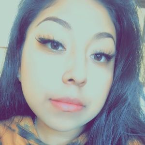 Meet your Posher, Diana